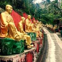 TEN THOUSAND BUDDHAS MONASTERY