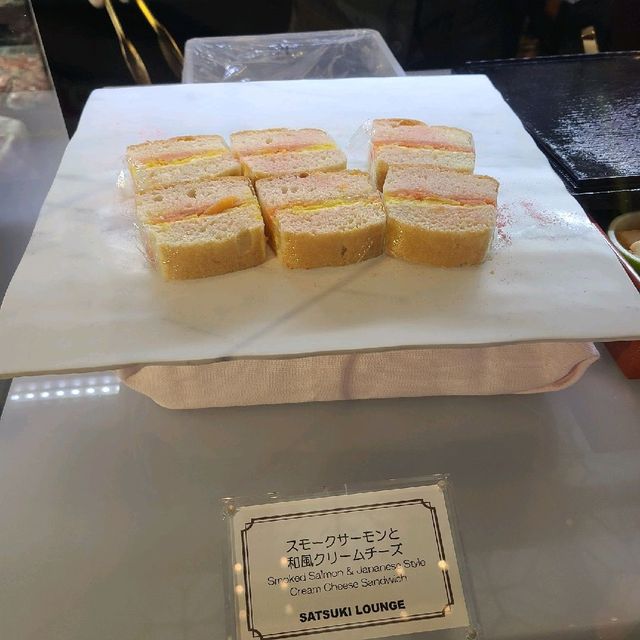 ホテルでイチゴ狩り🍓【ニューオータニ・アフタヌーンティーLounge SATSUKI】⭐