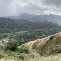 陽明山國家公園｜七星山主峰、東峰🏔我登頂啦～