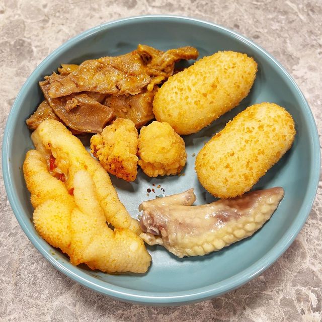 清甜🥥椰子🐔雞火鍋🍲放題