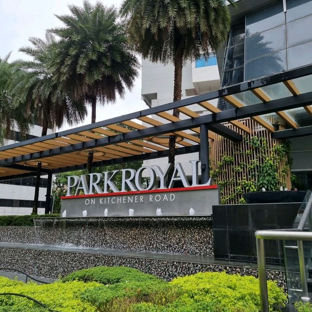 PARKROYAL on Kitchener Road