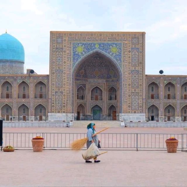 SAMARKAND UZBEKISTAN 