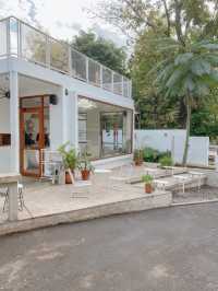 A Tropical Minimalist Coffee Shop in Bandung