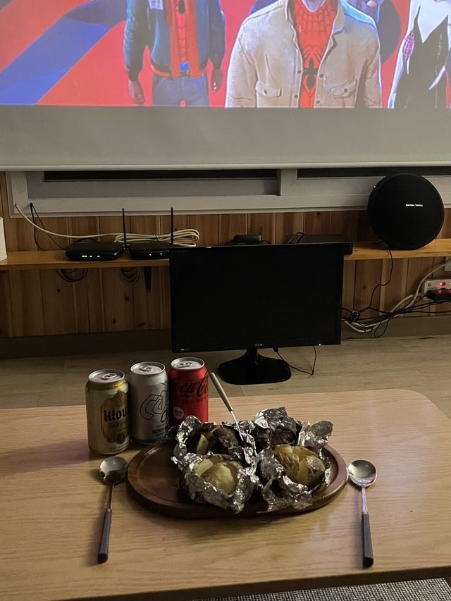 요즘 촌캉스가 대세, 갓성비 에어비앤비 숙소 “숲의 하루”