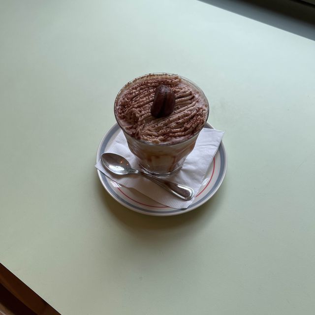 韓国/ソウル【延南洞】パイがとても可愛いと人気のお店🍋🍮