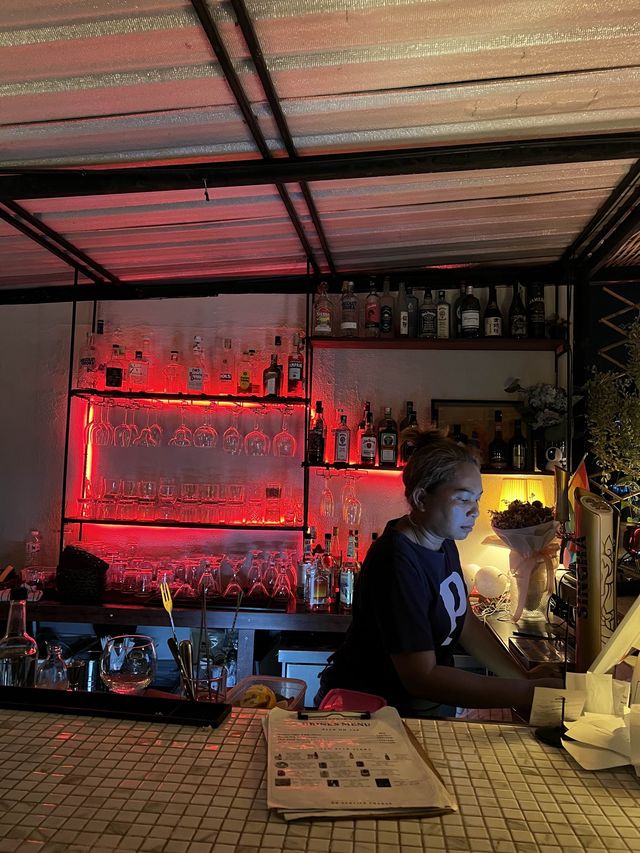 Tt rooftop bar ติด bts ทองหล่อ | Trip.com กรุงเทพฯ