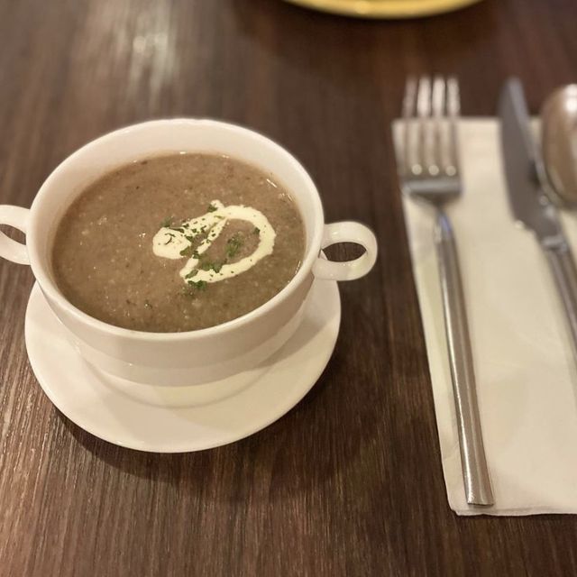 上環酒店staycation 晚餐🥣