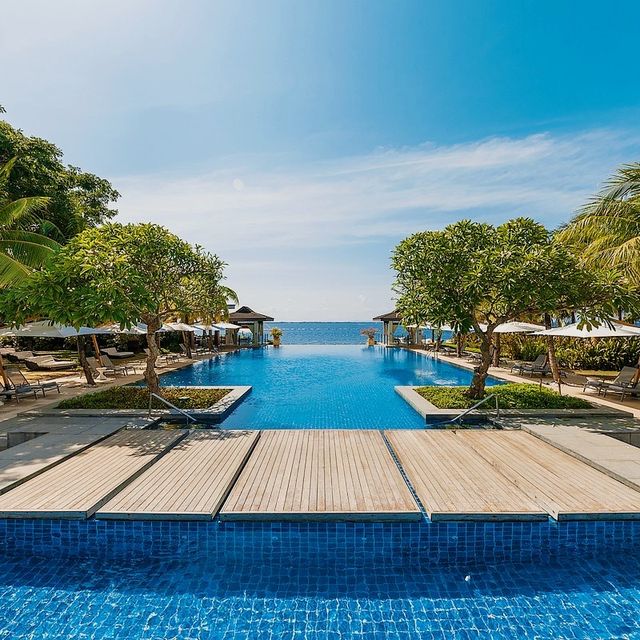 Crimson Resort and Spa Mactan!
