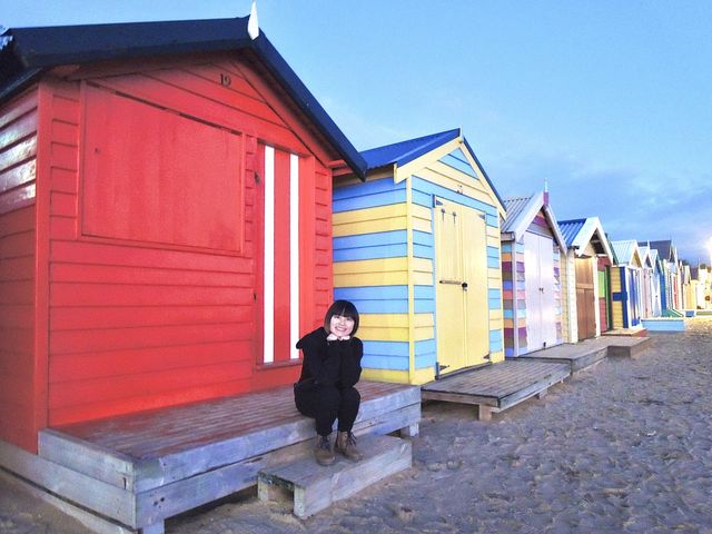 Colourful Bathing Boxes of Brighton Beach! 🤩