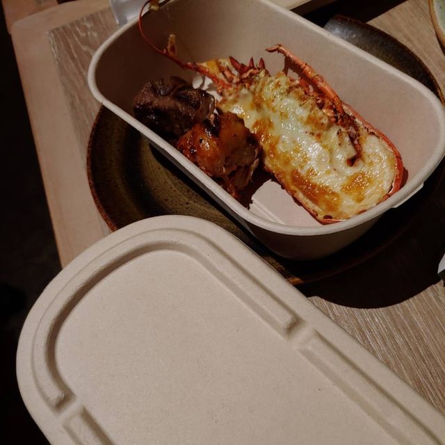 北角香港維港凱悅尚萃酒店推出首個In-Room Buffet