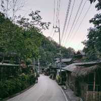 หลงแม่กำปอง