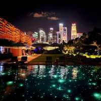Sparkling mineral pool