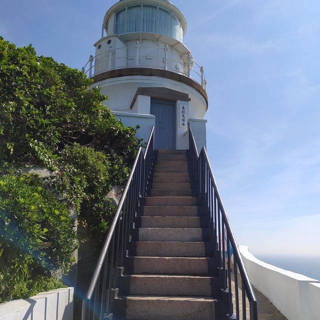 《馬祖》超漂亮的東引島燈塔！ 