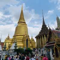 พระบรมมหาราชวัง สถานที่ทุกคนควรมา