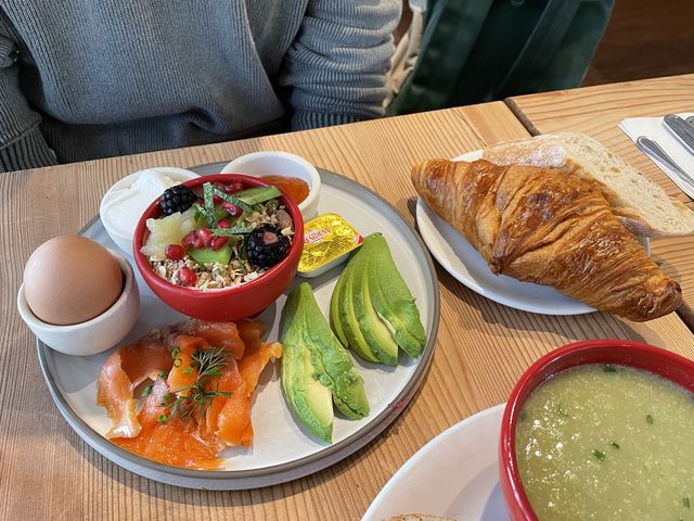 【餐廳推介】尖東海旁chill正比利時西餐廳(⁎⁍̴̛ᴗ⁍̴̛⁎)