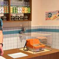 vintage retro exhibition at national museum 