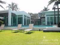 สูดลมทะเลให้เต็มปอด@Aleenta Phuket Resort&Spa
