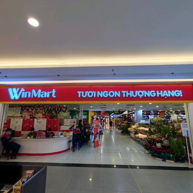 Winmart @ Landmark 81 