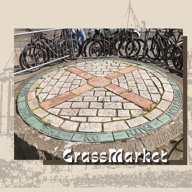 在古老廣場GrassMarket近距離看愛丁堡城堡