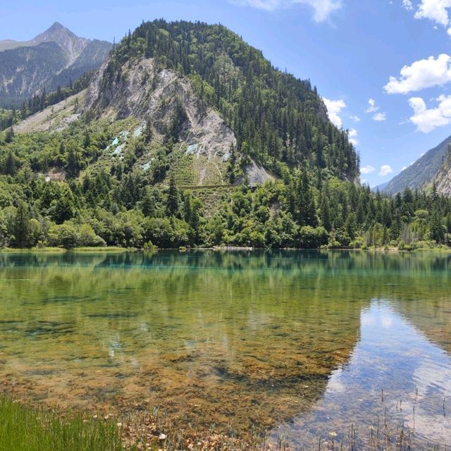 Lakes EVERY shade of blue and turquoise!!