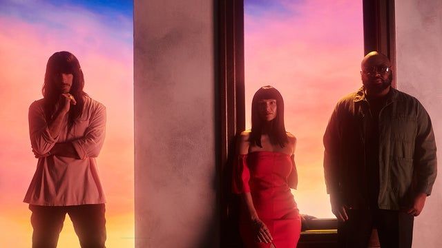 Khruangbin - A La Sala Tour 2025 (Bend) | Hayden Homes Amphitheater