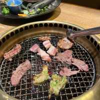 TGIF 😍 抵食海鮮燒肉二人前