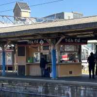 【鳥栖駅】ホームの中央軒で立ち食いうどん