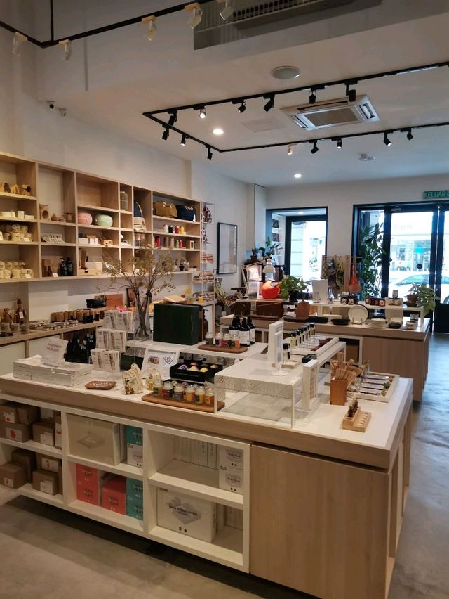 Beautiful BookStore & Cafe in Penang 