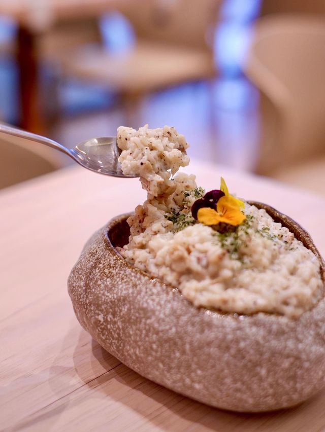 "旺中地道美食🍹粒粒芒果冰茶 HK$46"