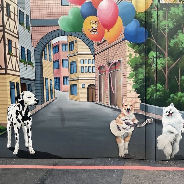 彰化忠權社區 🖌 有各種可愛的彩繪🖍狗狗🐶與你合照📷