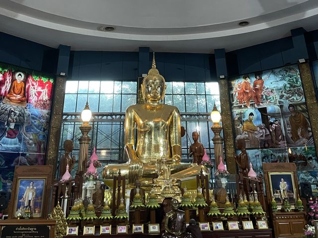 ฝึกจิตนั่งสมาธิที่วัดสังฆทานกันค่ะ