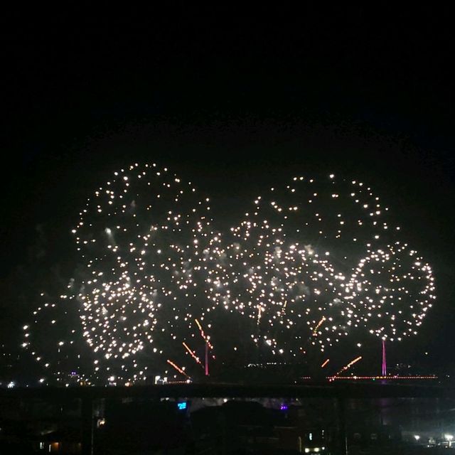 여수에도 불꽃축제 있다! '2022 여수밤바다 불꽃축제'