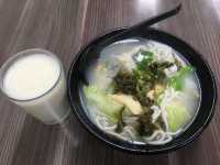 Enjoy lunch at King Fried dumpling Restaurant