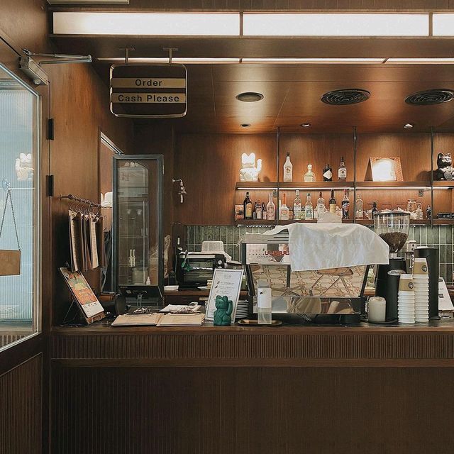 COFFEE MILL,MAKASSAR