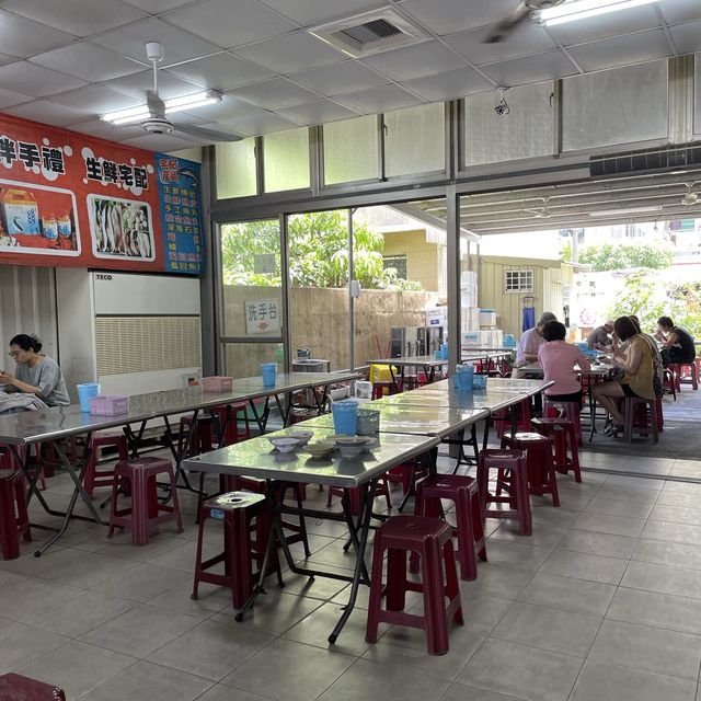 台南當地人必推美食之一 王氏魚皮 魚湯香甜好喝👍