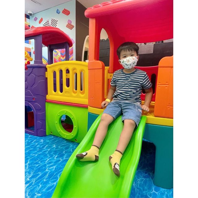 kidskidscar  室內遊玩好地方
