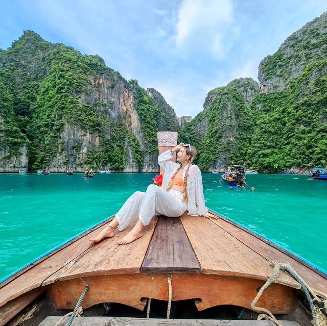 ห้องพักริมหาดป่าตองพร้อมทริปเกาะพีพี ~ อ่าวมาหยา