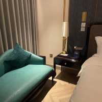 โรงแรมสีทอง...Dolce by Wyndham Hanoi Golden Lake