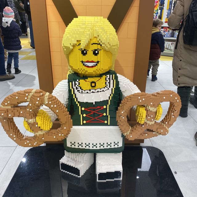 The LEGO Store München Zentrum(マリエン広場のLEGOショップ) The LEGO Store München Zentrum(マリエン広場のLEGOショップ)