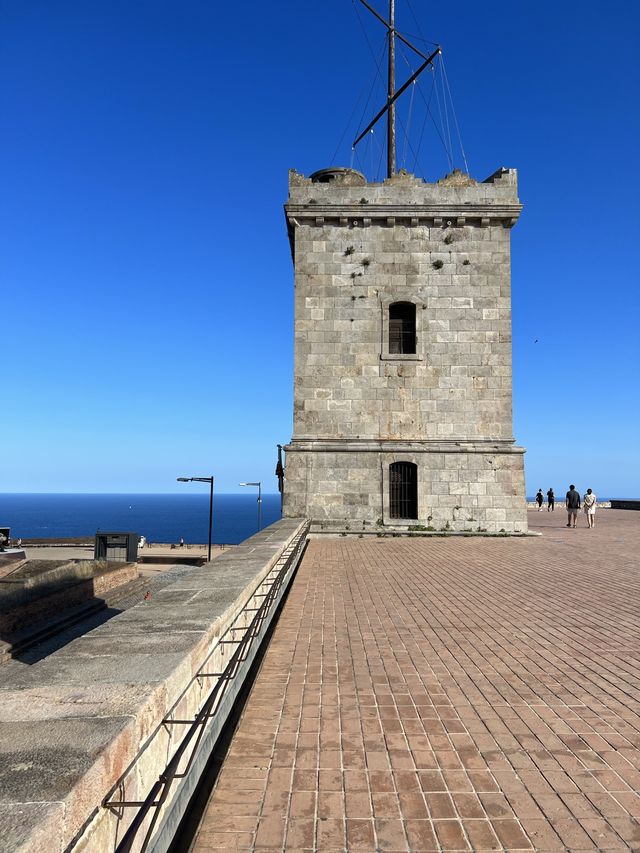 A fortress at the top of Montjuic 