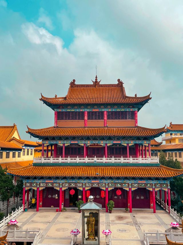 Peace in the countryside of Henan