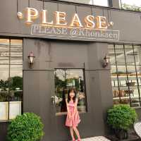 เบื่อคาเฟ่มินิมอล เชิญที่ PLEASE Cafe