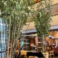 Conrad Singapore has a beautiful lobby 
