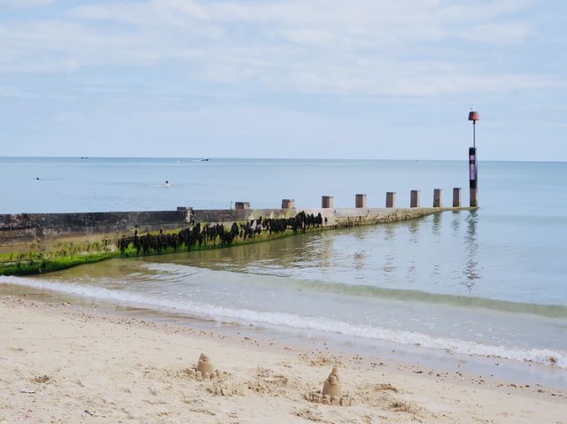 [英國] 夏天要去海邊玩！英版黃金海岸Bournemouth一日遊｜3大熱門拍攝景點