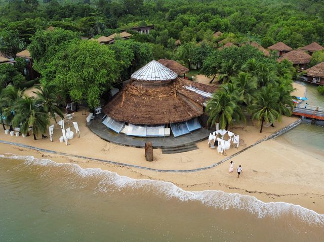 ที่พักสุดปังเกาะพยายาม Blue Sky Resort