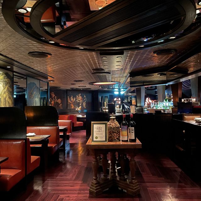 Grand Hyatt Steakhouse 