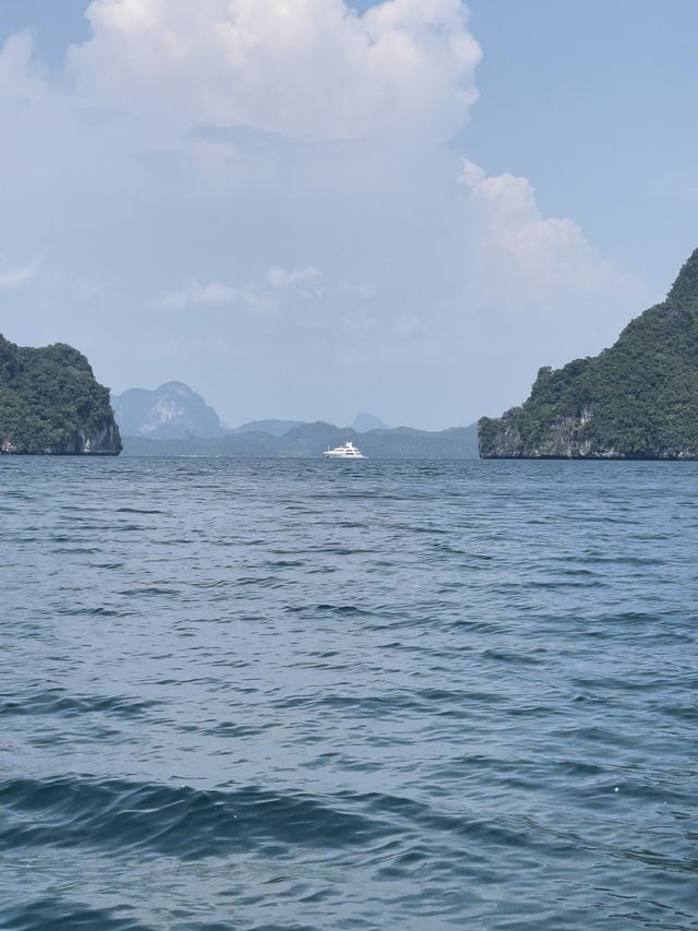 เที่ยววันเดียว แต่มีรูปลงทั้งปีแบบนี้ลงเกาะสิค่ะ