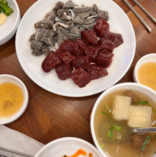 韓国/ソウル【鍾路5街】広蔵市場！ユッケ専門店のご紹介❤️‍🔥