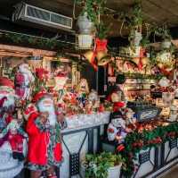 Hippo Cafe’&Restaurant ชลบุรี