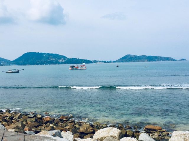 SUN-BASKING IN PATONG BEACH 